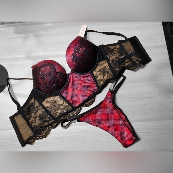 2 pc Victoria’s Secret Bombshell Add 2 Cups Rhinestone corset +matching … - Picture 10 of 10